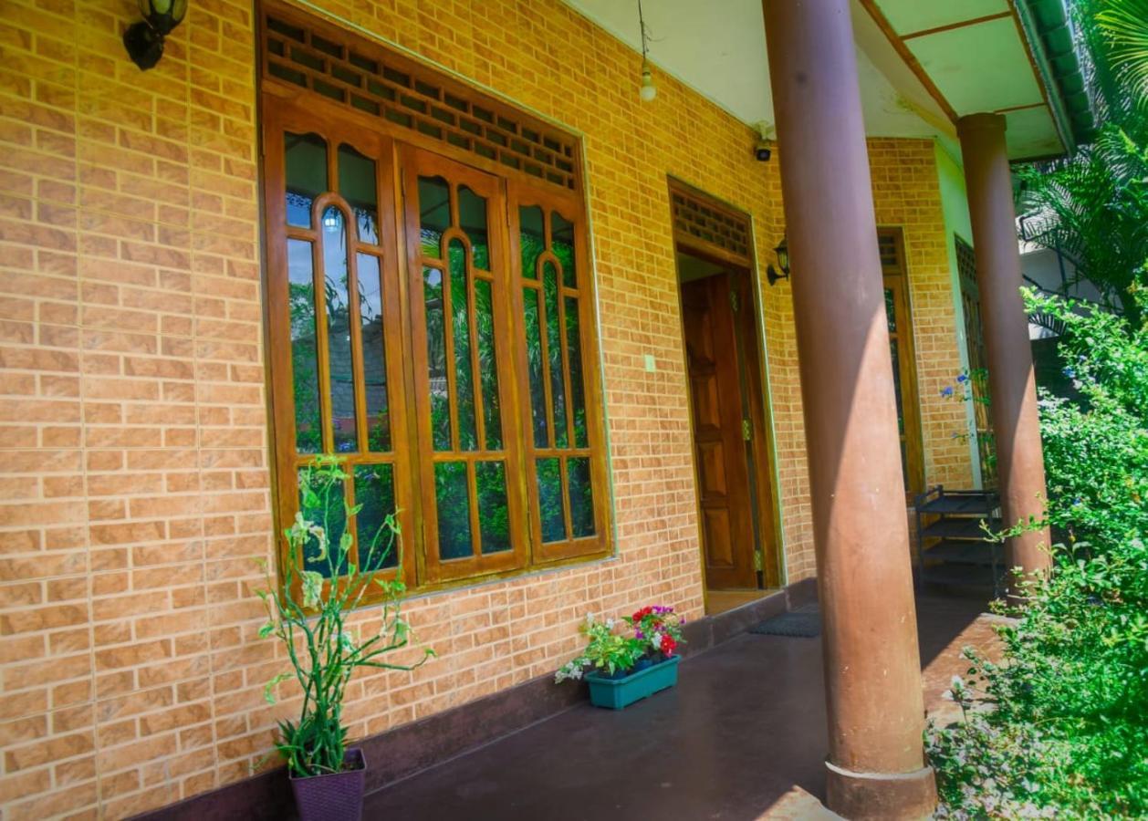 City Escape Hotel Ella Exterior photo